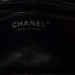 Pre Owned Chanel Black Quilted Patent Mini Square Classic Flap Bag