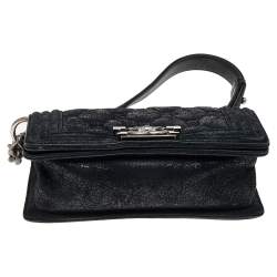 مملوكة مسبقًا حقيبة شانيل شيسترفيلد بادينغ بوي جلد نوبوك مبطن أسود بقلاب صغيرة