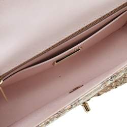 مملوكة مسبقًا حقيبة شانيل ميني كلاسيك جلد ثعبان أزرق بقلاب