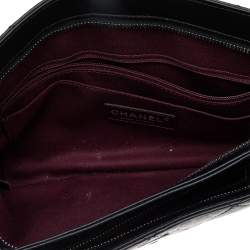 مملوكة مسبقًا Chanel Black Quilted Crinkled Leather Coco Pleats Clutch