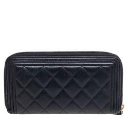 مملوكة مسبقًا محفظة كونتينيتال شانيل بوي لد أسود مبطن بسحاب محيط