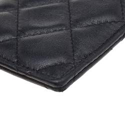 مملوكة مسبقًا حامل بطاقة ID  شانيل إنفينيتي لانيارد جلد مبطن أسود 