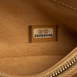 مملوكة مسبقًا حقيبة كلتش شانيل حافظة جوال ميني أو سي سي جلد مبطن ذهبي