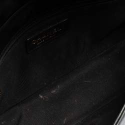 مملوكة مسبقًا Chanel Black Chevron Leather Mademoiselle Vintage Flap Bag