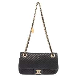 Pre Owned Chanel Black Chevron Leather Small Classic Flap Bag