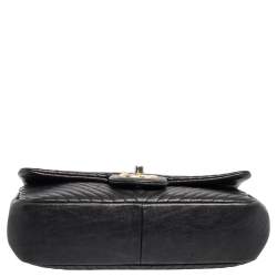 Pre Owned Chanel Black Chevron Leather Small Classic Flap Bag