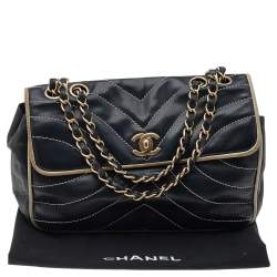 Pre Owned Chanel Black/White Quilted Leather Single Flap Bag