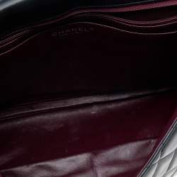 مملوكة مس بقًا Chanel Black Quilted Leather Maxi Classic Single Flap Bag