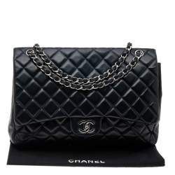 مملوكة مسبقًا Chanel Black Quilted Leather Maxi Classic Single Flap Bag