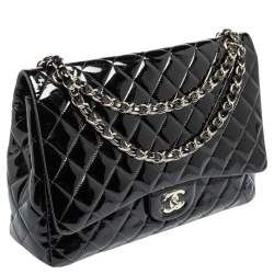 مملوكة مسبقًا حقيبة شانيل ماكسي كلاسيك جلد لامع مبطن أسود بقلاب مزدوج 