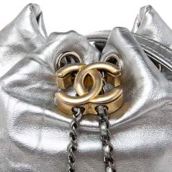 Pre Owned Chanel Silver Quilted Leather Small Gabrielle Bucket Bag