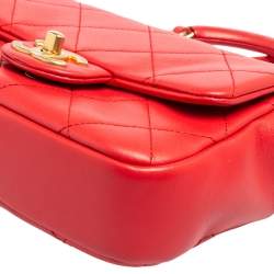 Pre Owned Chanel Coral Red Quilted Leather Small Circular Top Handle Bag