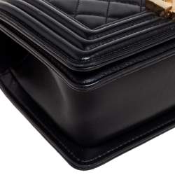 Pre Owned حقيبة بقلاب شانيل بوي جلد مبطن أسود بسلسلة صغيرة