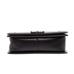 Pre Owned حقيبة شانيل بوي جلد شيفرون إيرسيدنت أسود متوسطة 