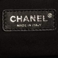 Pre Owned حقيبة شانيل بوي جلد شيفرون إيرسيدنت أسود متوسطة 