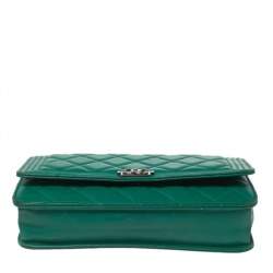 Pre Owned Chanel Green Quilted Leather Boy Wallet on Chain