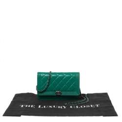 Pre Owned Chanel Green Quilted Leather Boy Wallet on Chain