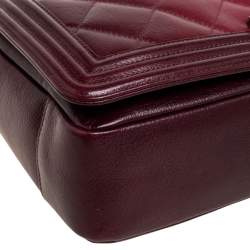 مملوكة مسبقًا حقيبة شانيل بوي جلد رصاصي مبطن كبيرة بقلاب