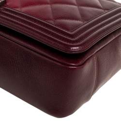 مملوكة مسبقًا حقيبة شانيل بوي جلد رصاصي مبطن كبيرة بقلاب