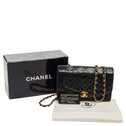 Pre Owned Chanel Black Quilted Leather Diana Flap Bag