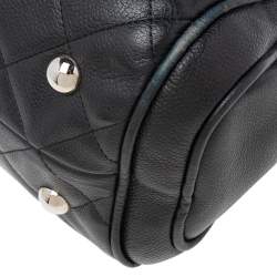 مملوكة مسبقًا حقيبة يد شانيل كراون سي سي جلد كافيار مبطن سوداء صغيرة