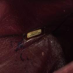 Pre Owned حقيبة شانيل ماكسي كلاسيك جلد كافيار أسود مبطن بقلاب مزدوج