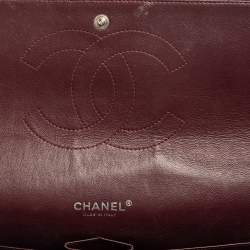 Pre Owned حقيبة شانيل ماكسي كلاسيك جلد كافيار أسود مبطن بقلاب مزدوج