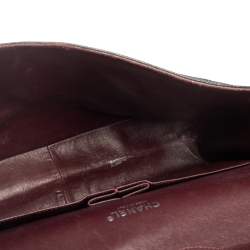 Pre Owned حقيبة شانيل ماكسي كلاسيك جلد كافيار أسود مبطن بقلاب مزدوج