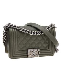 Pre Owned حقيبة شانيل بوي جلد مبطن أخضر بقلاب صغيرة