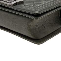 Pre Owned حقيبة شانيل بوي جلد مبطن أخضر بقلاب صغيرة