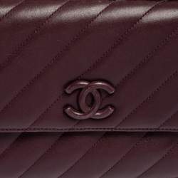 Pre Owned Chanel Burgundy Diagonal Quilted Leather Coco Jumbo Flap Bag