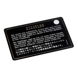 مملوكة مسبقًا حقيبة شانيل إيزي جلد مبطن شيفرون ذهبي بقلاب متوسطة