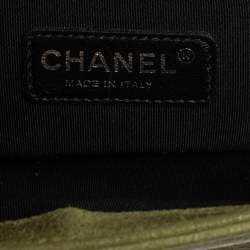 Pre Owned حقيبة شانيل تشيسترفيلد بادينغ بوي جلد نوبوك مبطن بني بقلاب صغيرة 