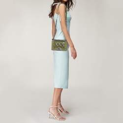 Pre Owned حقيبة شانيل تشيسترفيلد بادينغ بوي جلد نوبوك مبطن بني بقلاب صغيرة 