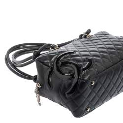 مملوكة مسبقًا حقيبة شانيل باولر كامبون لين جلد سوداء مبطنة