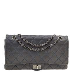 Real VS. Fake Chanel Classic Jumbo Flap by Luxe Du Jour. 