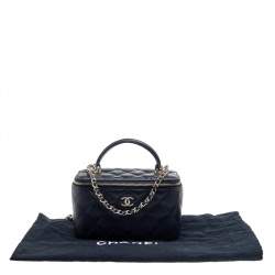Pre Owned Chanel Black Quilted Leather Small Vanity Case Bag