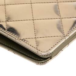 Pre Owned Chanel Pale Gold Quilted Leather L Yen Wallet