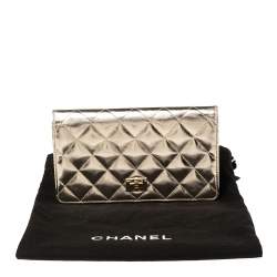 Pre Owned Chanel Pale Gold Quilted Leather L Yen Wallet