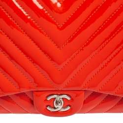 مملوكة مسبقًا Chanel Orange Chevron Patent Leather Jumbo Classic Single Flap Bag