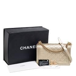 Pre Owned حقيبة شانيل بوي نيو جلد مخرمة ذهبية ميتالك متوسطة