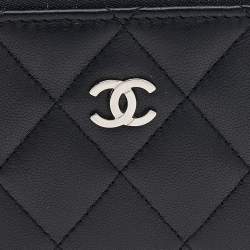 Pre Owned Chanel Black Quilted Leather Zipped Coin Purse