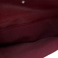 مملوكة مسبقًا محفظة شانيل فرينش جلد كافيار مبطن أحمر داكن بقلاب طويلة 