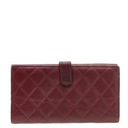 مملوكة مسبقًا محفظة شانيل فرينش جلد كافيار مبطن أحمر داكن بقلاب طويلة 