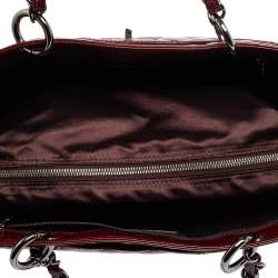 Pre Owned Chanel Burgundy Ombré Quilted Patent Leather 2.55 Reissue Bag