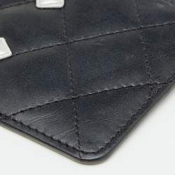 مملوكة مسبقًا محفظة بطاقات شانيل لاين كامبون جلد أسود مبطن