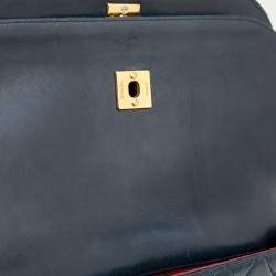 مملوكة مسبقًا حقيبة كتف شانيل هالف مون فينتدج جلد مبطن كحلي داكن 