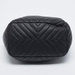 Pre Owned Chanel Black Chevron Leather Small Urban Spirit Bucket Bag