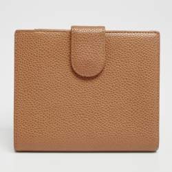 مملوكة مسبقًا محفظة شانيل "فرينش" قلاب مزين سي سي جلد كافيار ميتاليك