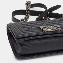 Pre Owned حقيبة شانيل بوي جلد مبطن أسود بقلاب